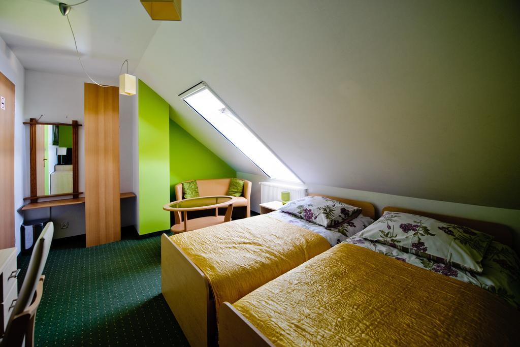 Pokoje Goscinne Aga Widuchowa Habitación foto